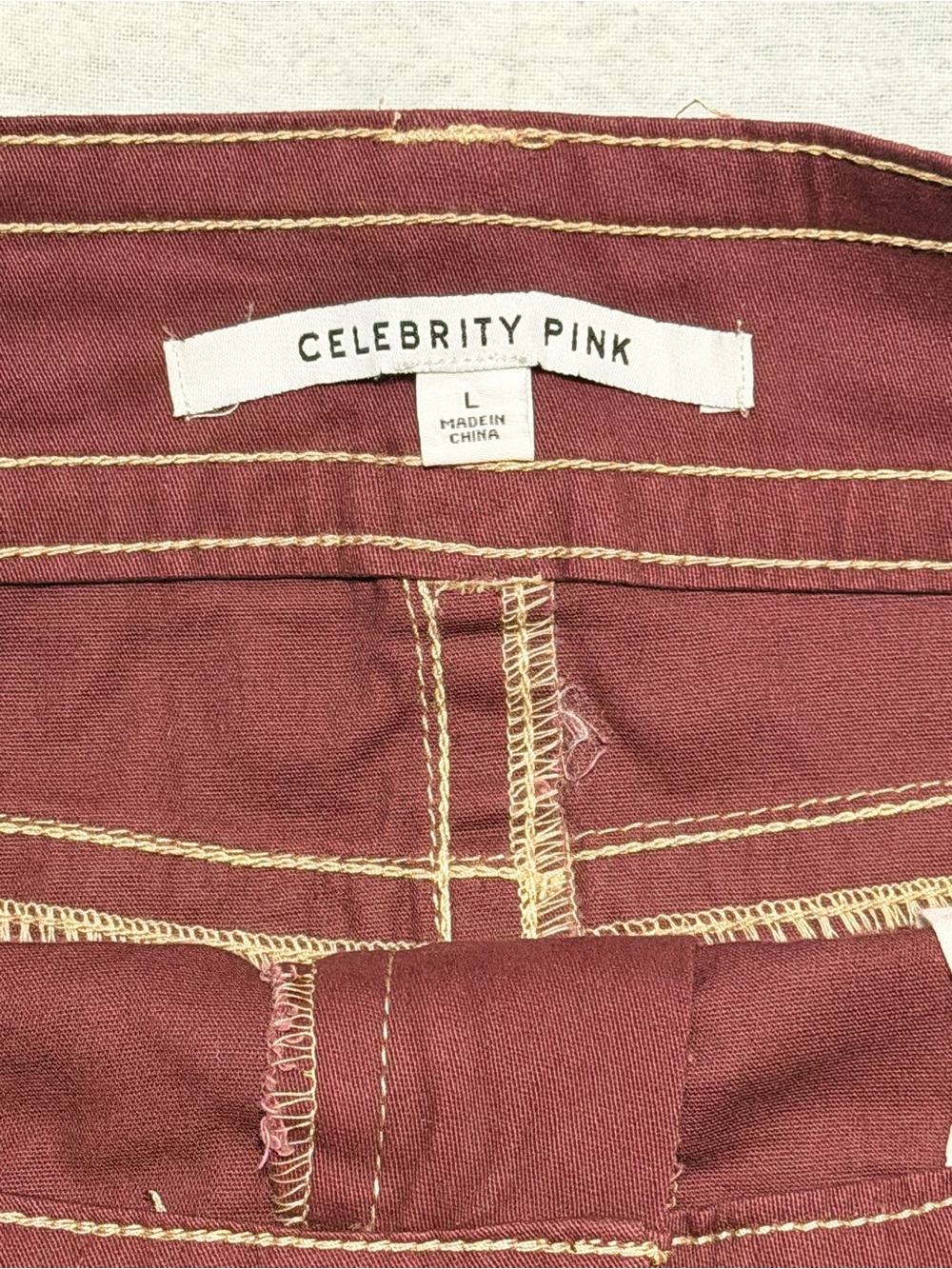 Celebrity Pink Women’s Burgundy Mini Skirt Size Large Double Button Stretch Y2K - Picture 3 of 5